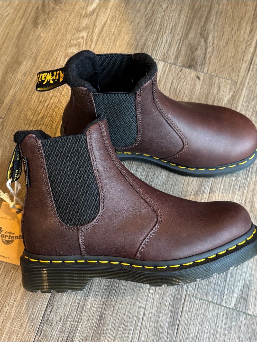 Dr. Martens 2976 WarmWair Chelsea Boots Brown Burgundy Leather Women’s